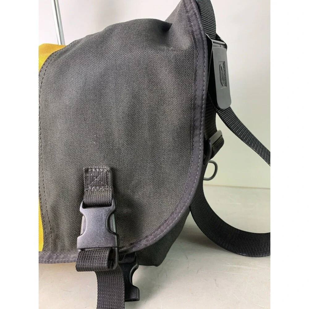 Timbuk2 Ballistic Messenger Bag Jamaican Caribbean Tricolor Crossbody Large